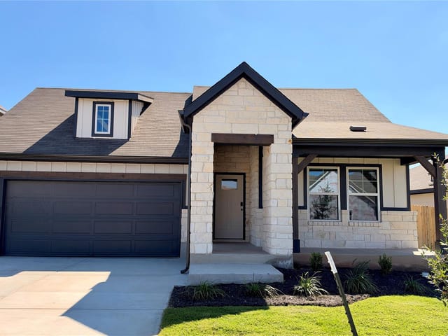 135 Coopers Hawk CRST