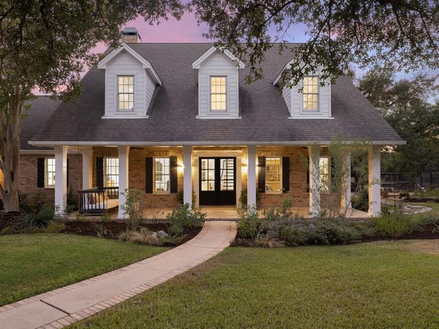 1350 Patterson RD
