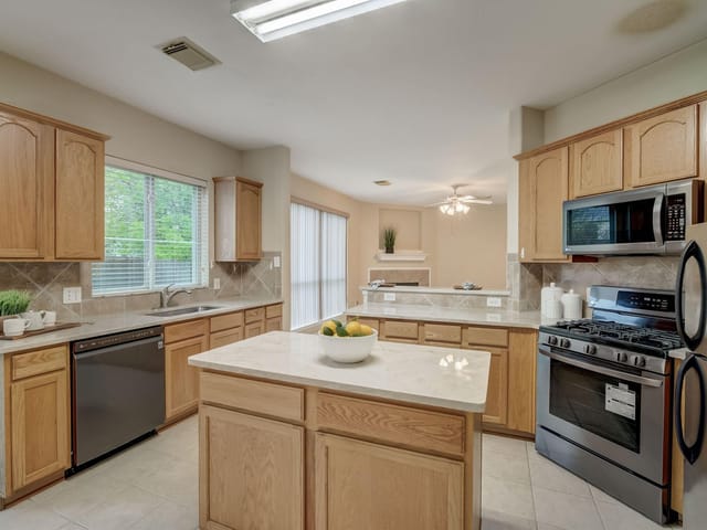 13528 Wyoming Valley Dr