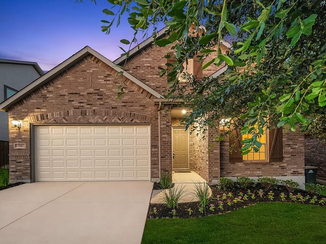 136 Tailwind DR