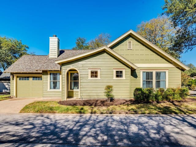 13604 Caldwell DR Unit #19