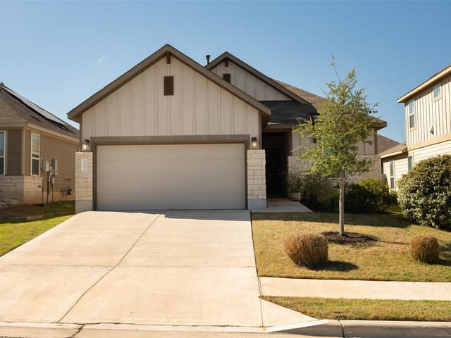 137 Big Leaf Dr
