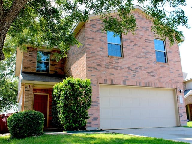 137 KAREN HILL Pl