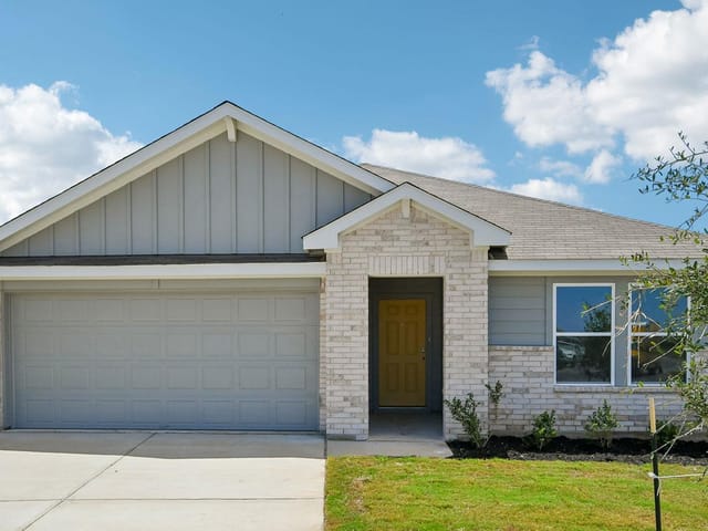 13701 Carper DR