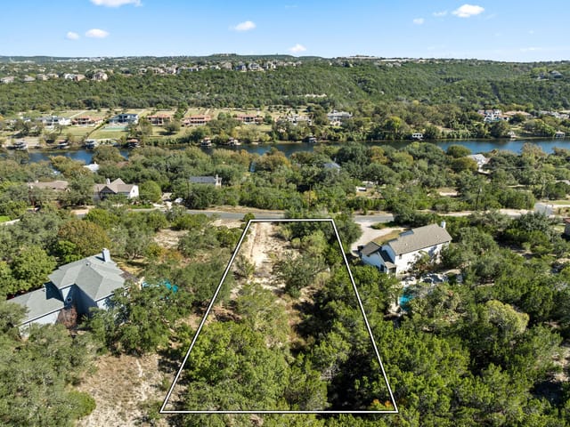 13701 Hunters PASS