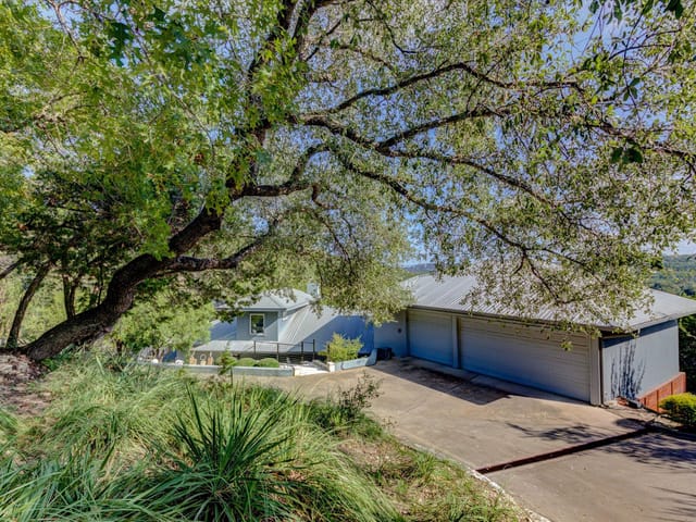 13710 Hunters PASS