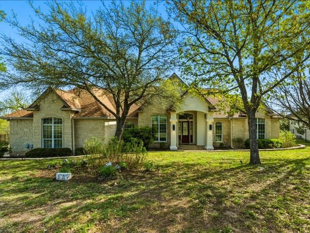 13725 Madrone Mountain Way
