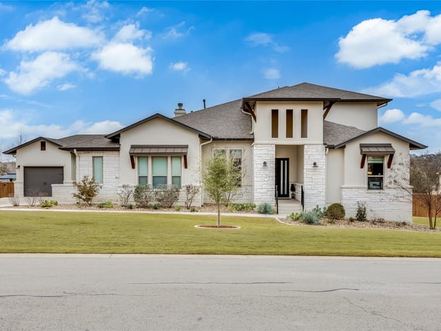 138 Evelyn Ct