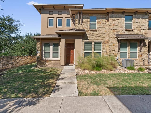 13800 E Lyndhurst ST Unit #164