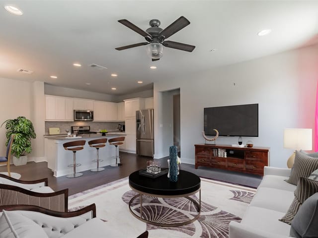 13800 Lyndhurst St Unit #221