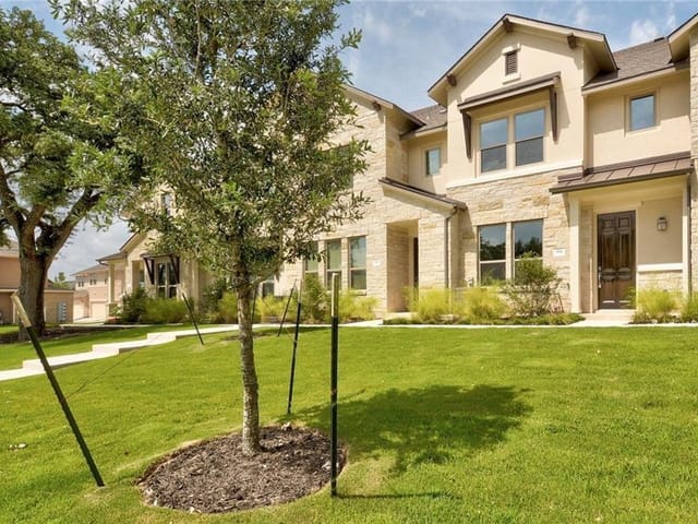 13800 Lyndhurst St Unit #304
