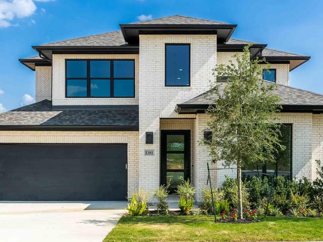 1381 Cypress Paul ST