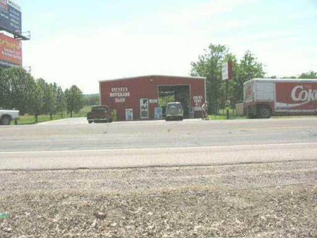 1381 State Highway 71