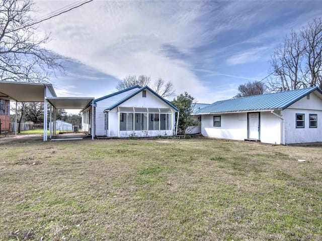 13875 Moffat Rd