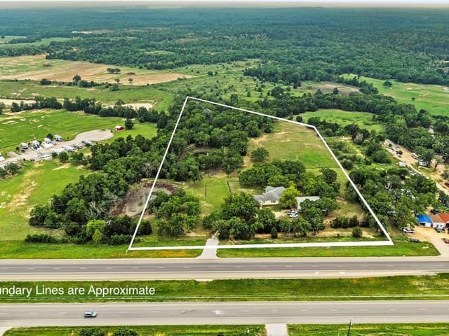1389 Highway 290