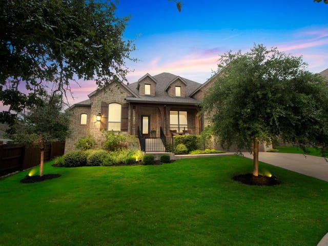 139 Alaina Ct