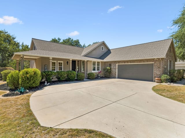 139 Crystal Springs DR