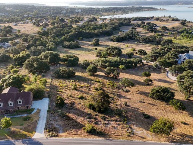 139 Shimmering Shore CT