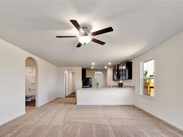 140 Allington CIR