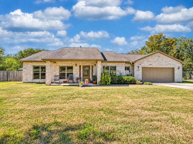 140 Creekwood TRL