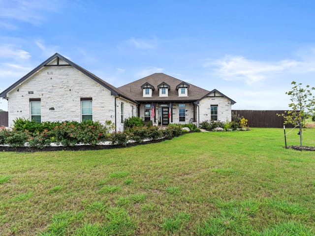 140 Gustav LN
