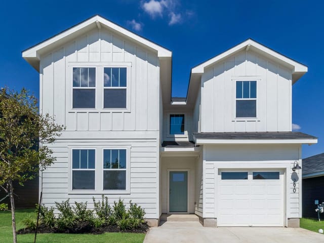 140 ORANGE FLAME Blvd