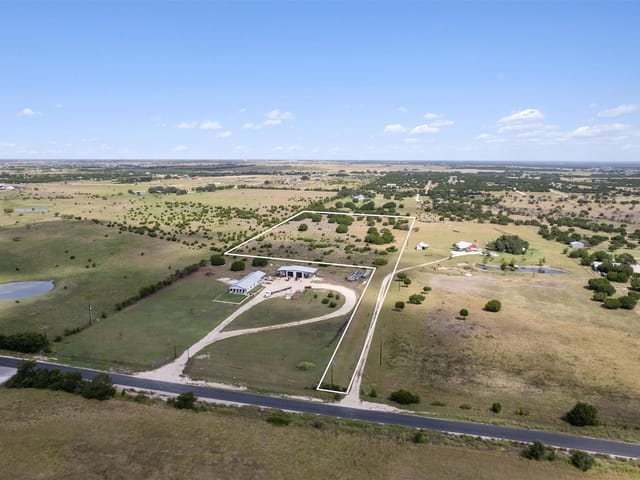 1400 County Road 221