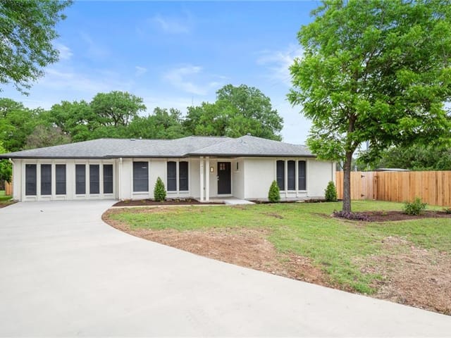 1400 Salem Meadow Cir