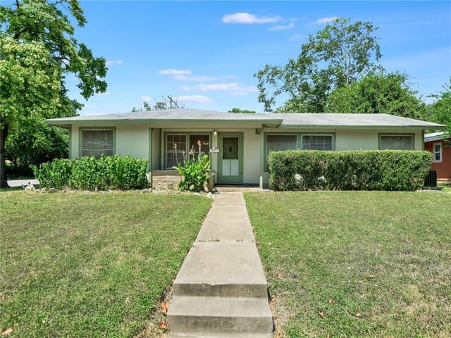 1400 Suffolk Dr