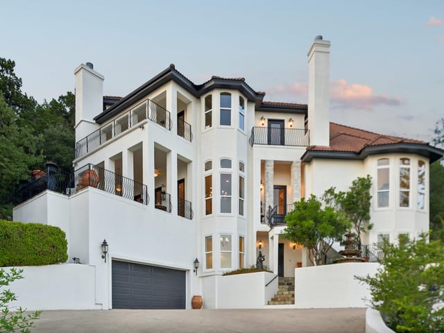 14004 Skyline DR