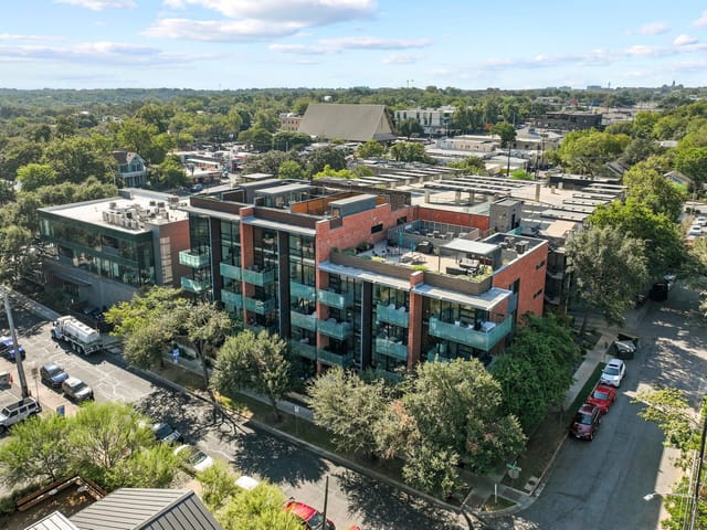 1401 Eva ST Unit #204