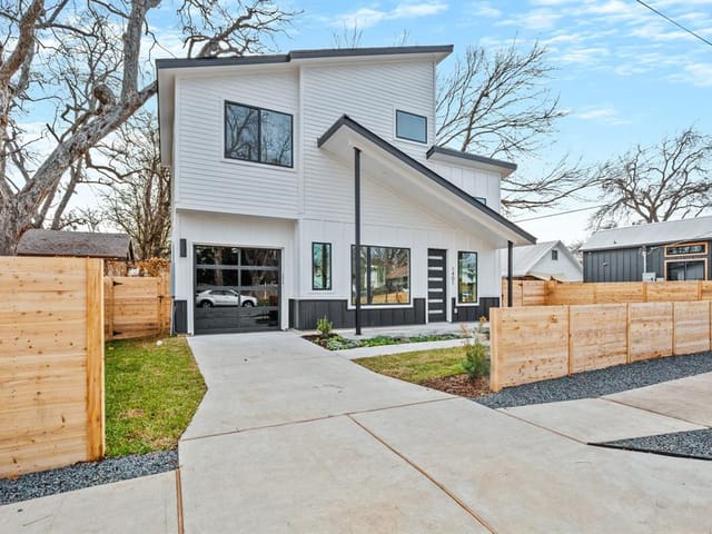 1401 Holly St Unit #2