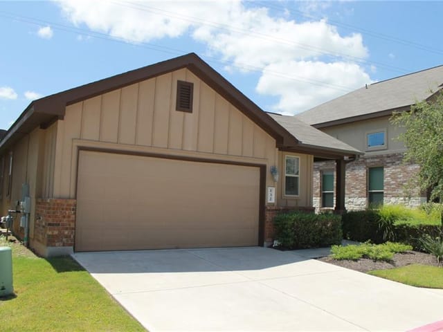 1401 Little Elm TRL