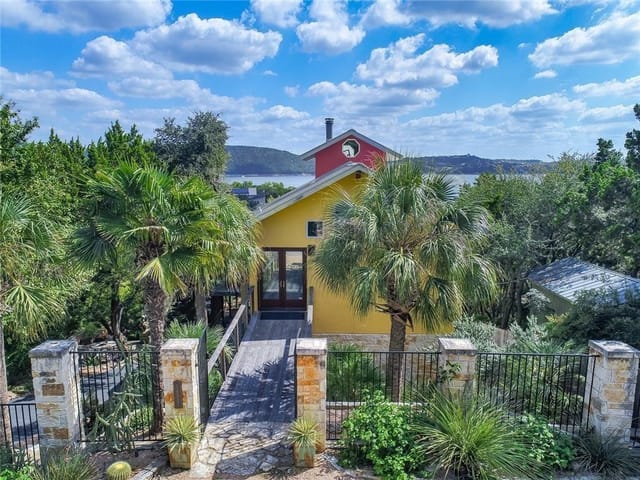 14013 Lake View Dr