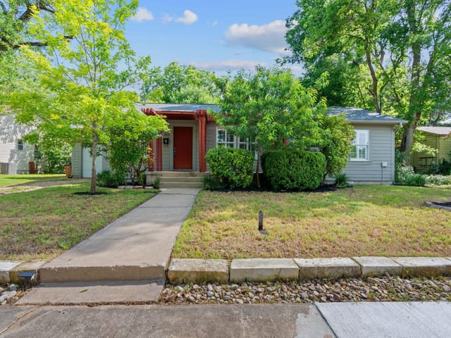 1402 Palo Duro Rd