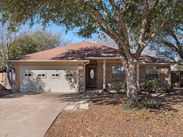 1402 Quicksilver Cir
