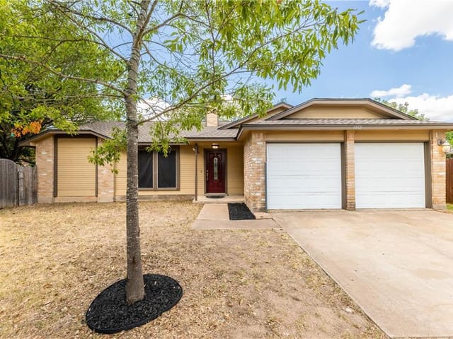1402 Theodora Cv
