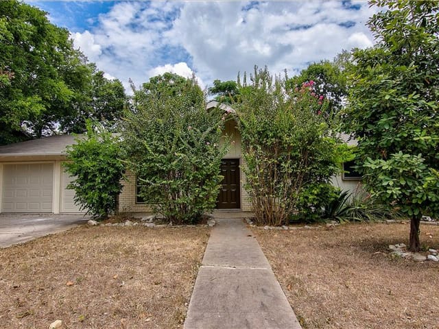 1402 Thornridge Rd