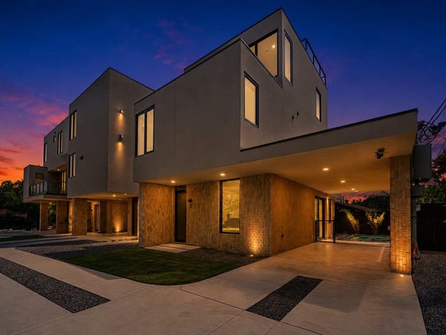 1403 Barton Hills DR Unit #3