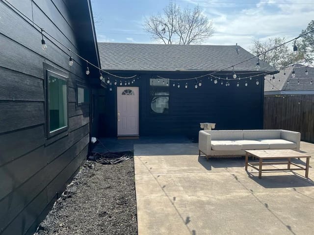 1403 Newfield LN Unit #C