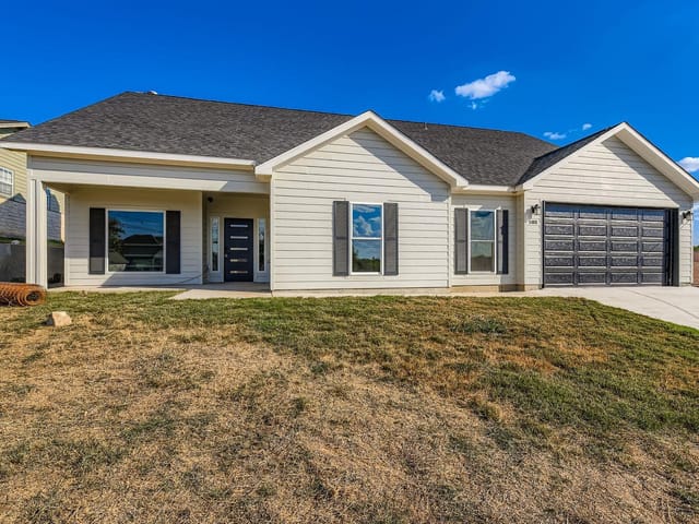 1403 Sunset DR