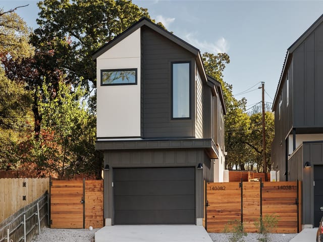 1403 Waldorf Unit #2
