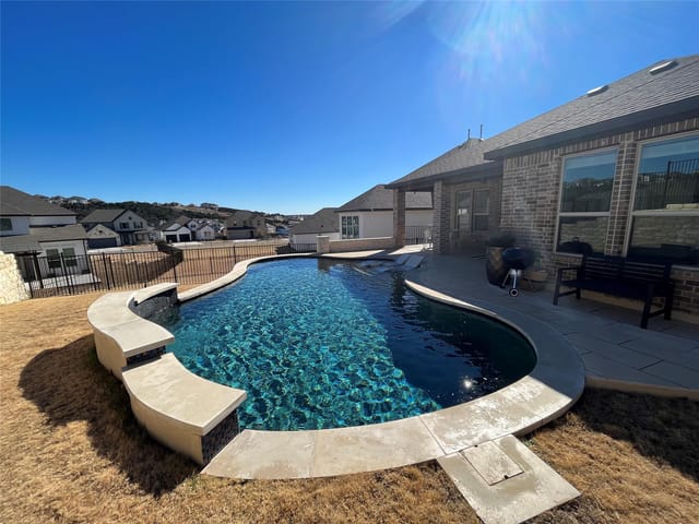 1404 Castalo LN