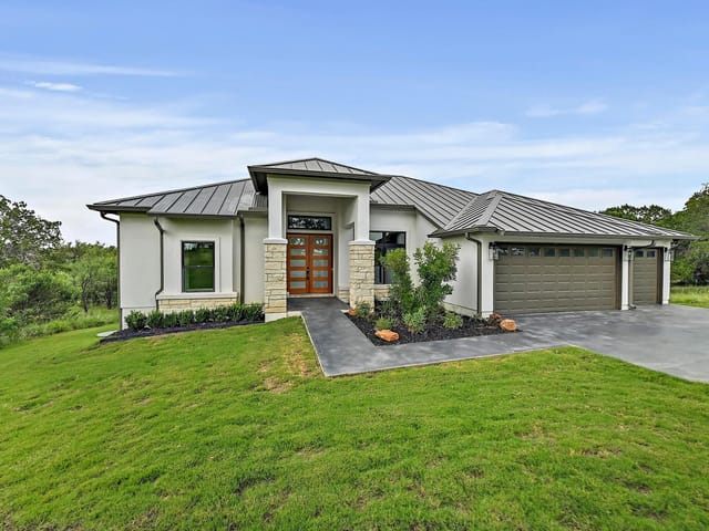 1404 FAULT LINE Dr