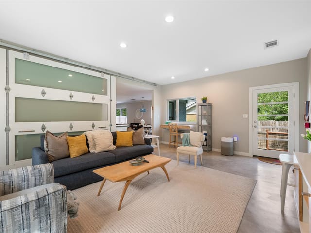 1404 Justin LN Unit #1