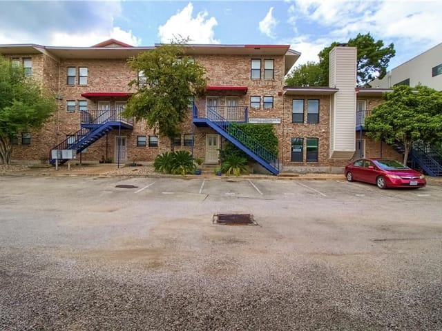 1404 Norwalk Ln Unit #205