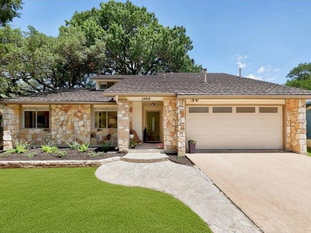 1404 O K Corral
