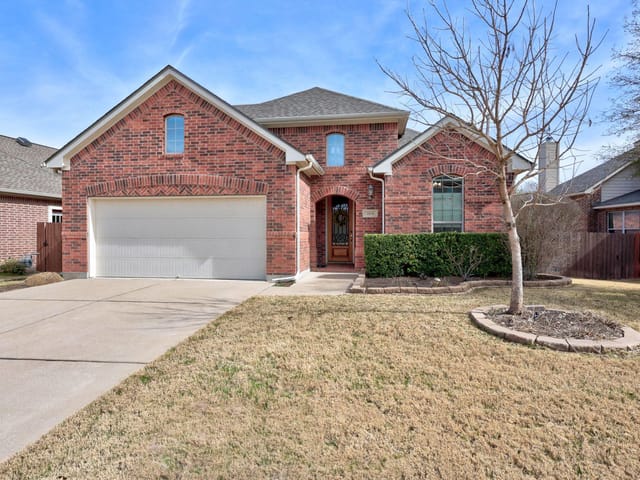 1404 Rimstone Dr