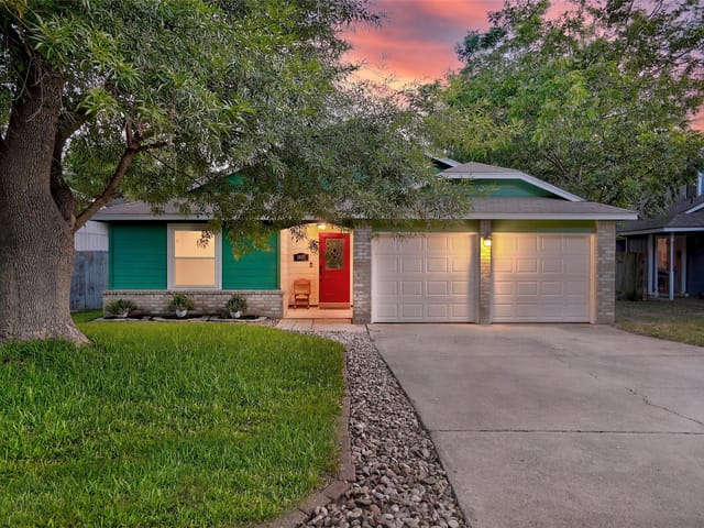 1405 Baronets Trl