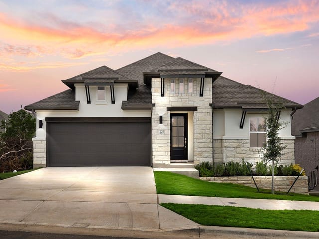 1405 Blue Moon Dr